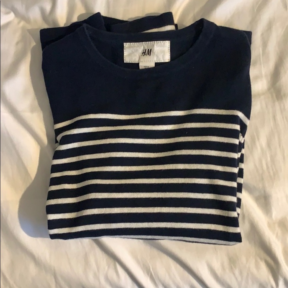 H&M Blue and White Striped Sweater